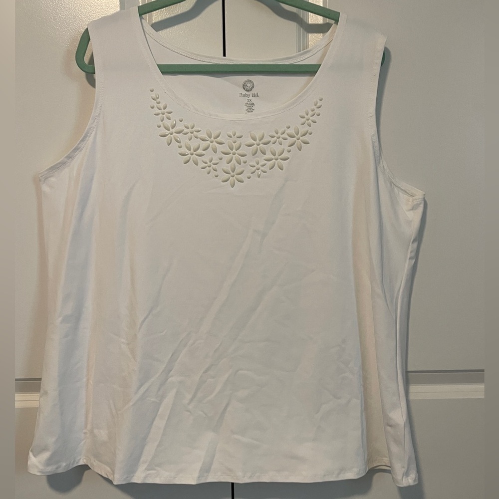Ruby Rd. White Embellished Sleeveless Tank Top